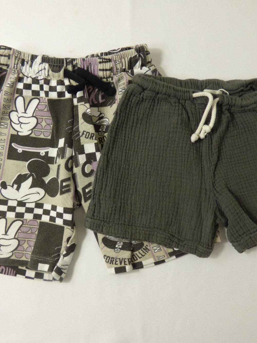 ZARA Disney Mickey Mouse & Bean's Gray Muslin Short Set, Size 2-3 Years